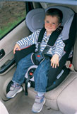Сьогоднішніх батьків-водіїв вже не треба агітувати за використання дитячих автокрісел