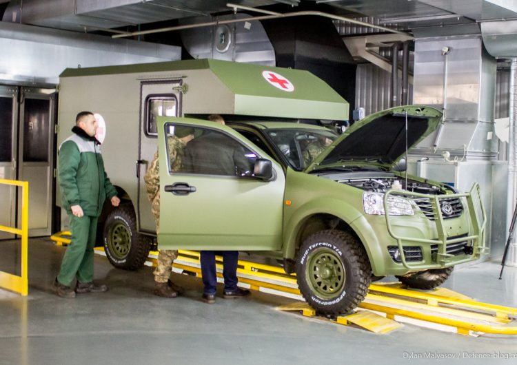 Виробник санітарних автомобілів «Богдан 2 251» провів для українських військових дводенний курс навчання