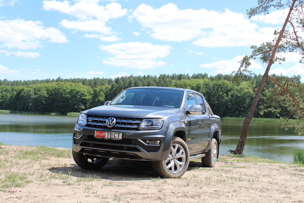 і працює в парі з 8-швидкісною автоматичною трансмісією