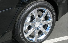 Кожен автолюбитель напевно замислювався про зміну комплекту колісних дисків, при цьому сталевим віддавали перевагу литим або кованим, які набагато симпатичніше