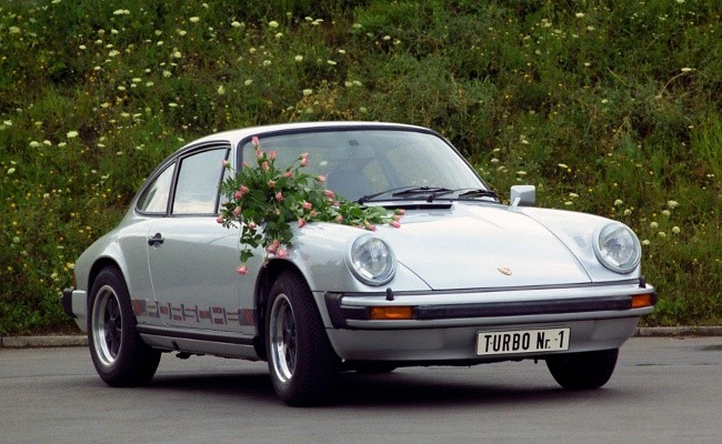Завдяки поєднанню розкоші і динамічних характеристик, Turbo став синонімом магічною принади Porsche
