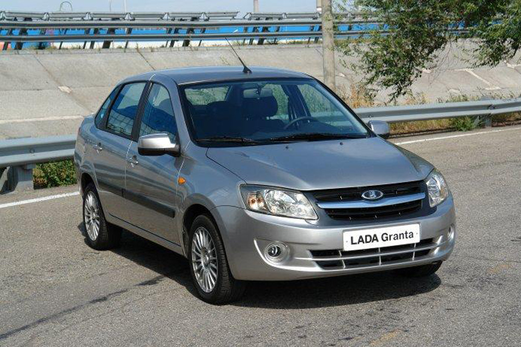 Продажі Lada Granta Sport   повинні початися в 2013 році, передають   авто вести