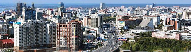Столиця Сибірського федерального округу, місто Новосибірськ, третій за чисельністю населення в списку міст Росії в якому проживає понад півтора мільйона чоловік
