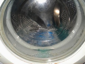 Пральна машина відноситься до того виду техніки, який постійно затребуваний в кожному будинку, адже регулярна прання білизни необхідна кожній родині