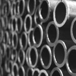 Труба гарячекатана виготовляється з вуглецевої   і легованої сталі, як правило це   Ст10   ,   ст20   , і   09Г2С   , На трубопрокатних агрегатах в гарячому стані